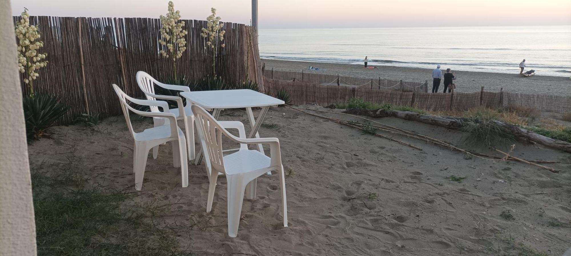 Apartamento Casina Sulla Sabbia Torvaianica Exterior foto